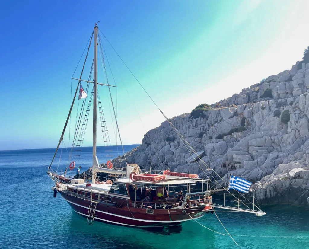 Σκάφος Πέρλα - Pearl boat in Astypalaia